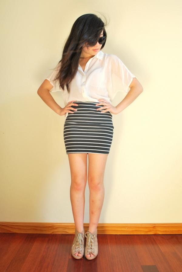 Bodycon Skirt Outfit